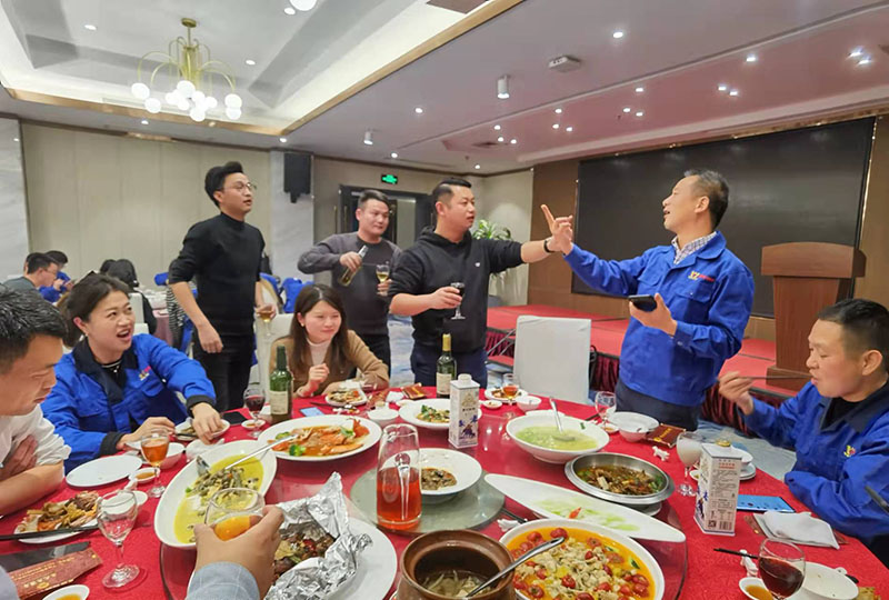 萬豪空間結(jié)構(gòu)2021年度總結(jié)暨2022年度規(guī)劃會(huì)議 萬豪空間結(jié)構(gòu)2021年度總結(jié)暨2022年度規(guī)劃會(huì)議