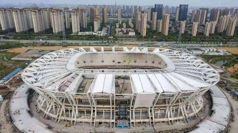 2023年亞洲杯易地舉辦，10座球場(chǎng)的建設(shè)工程怎么辦？
