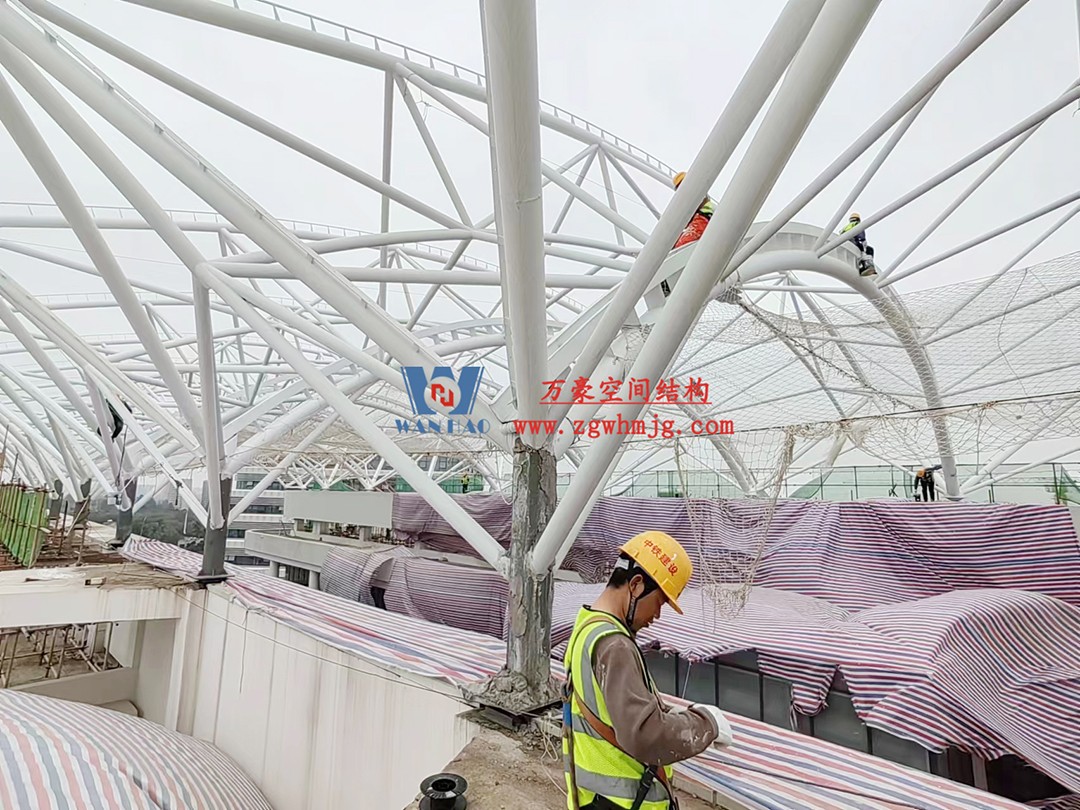 海南醫學院第一附屬醫院江東新院區鋼結構工程