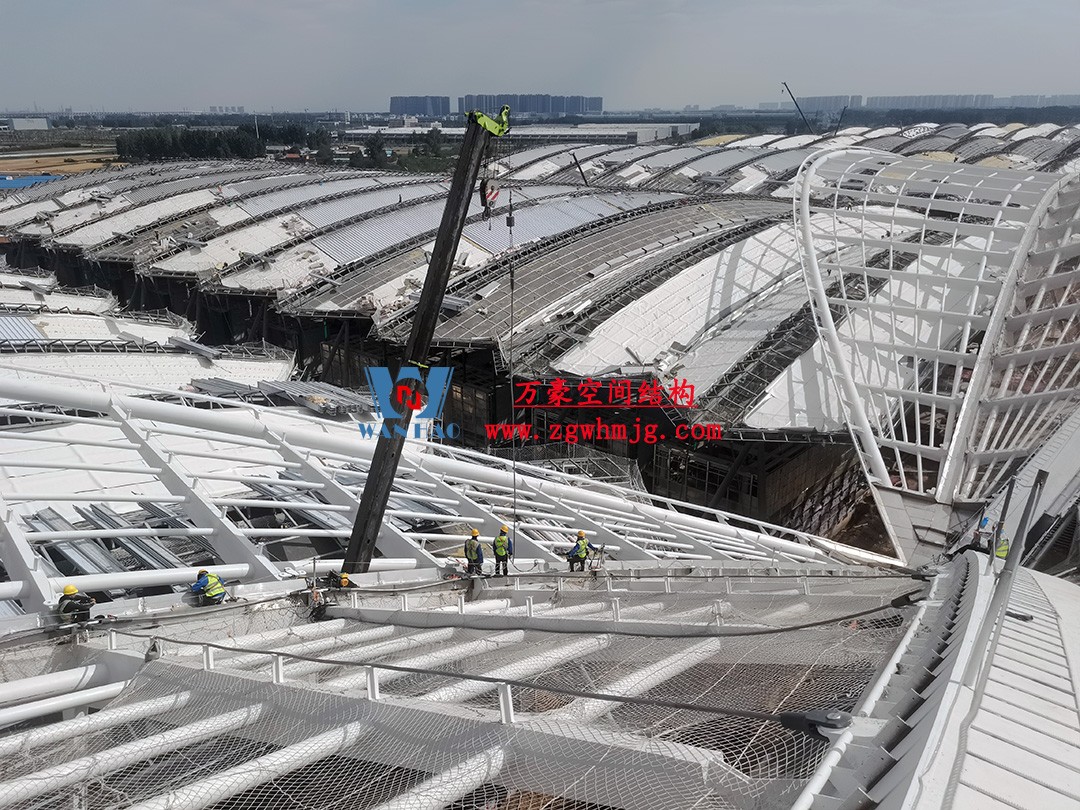 鄭州中原高鐵港數字展貿城ETFE膜結構 PTFE膜結構工程